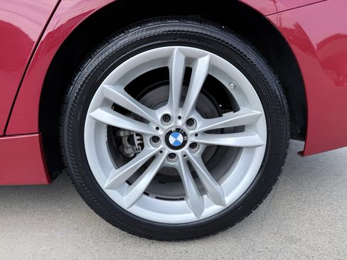 Used 2017 BMW 320i Sedan image 37