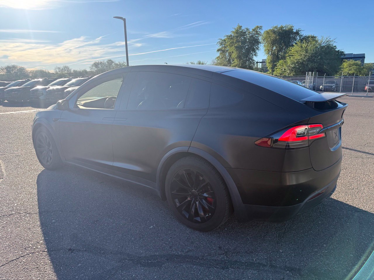 Used 2018 Tesla Model X 75D AWD/4WD image 7