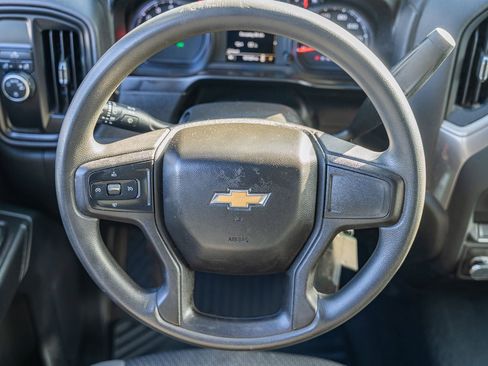 Used 2020 Chevrolet Silverado 1500 Custom w/ Custom Value Package image 22