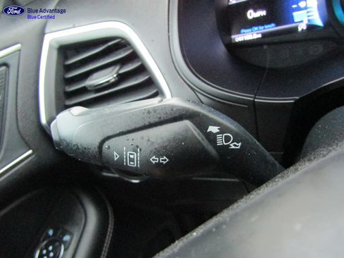 Certified 2024 Ford Edge Titanium AWD/4WD image 36