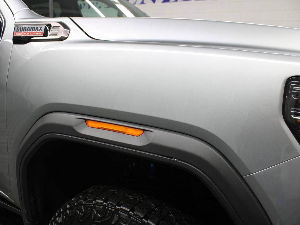 Used 2024 GMC Sierra 2500 AT4X AWD/4WD image 43