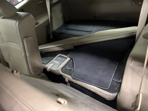 Used 2013 Toyota Highlander Limited image 15