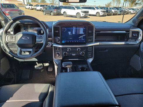 Used 2022 Ford F150 Lariat w/ Equipment Group 502A High image 17