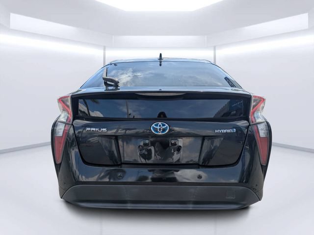 Used 2018 Toyota Prius Three w/ Advanced Technology Package FWD image 4