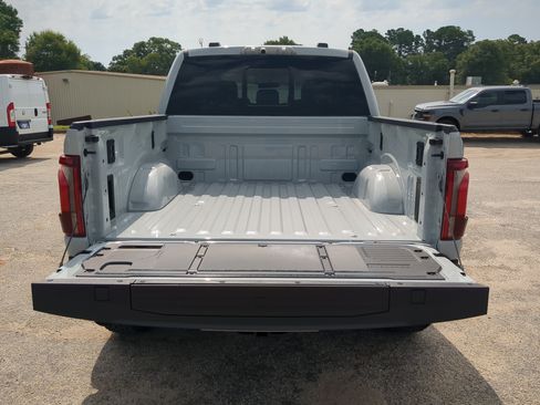 Used 2024 Ford F150 Raptor w/ Equipment Group 803A Raptor R AWD/4WD image 11