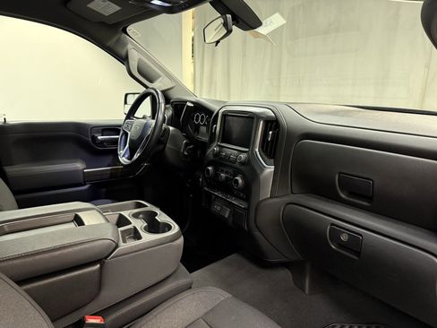 Used 2022 Chevrolet Silverado 1500 RST w/ Z71 Off-Road Package image 15