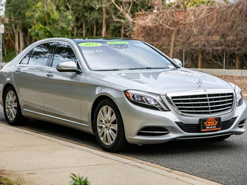 Used 2015 Mercedes-Benz S 550 Sedan image 3