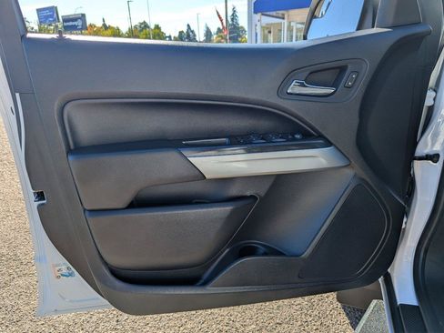 Used 2022 Chevrolet Colorado ZR2 w/ ZR2 Dusk Special Edition AWD/4WD image 10