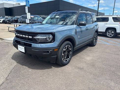 Used 2024 Ford Bronco Sport Outer Banks w/ Tech Package AWD/4WD image 1