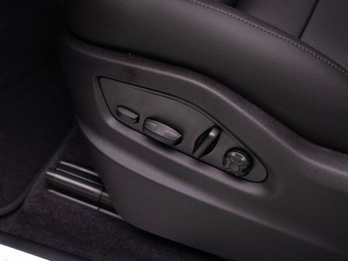 New 2026 Porsche Cayenne E-Hybrid image 16