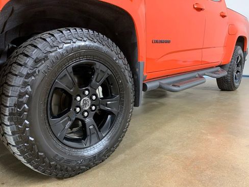 Used 2019 Chevrolet Colorado W/T w/ WT Convenience Package AWD/4WD image 2