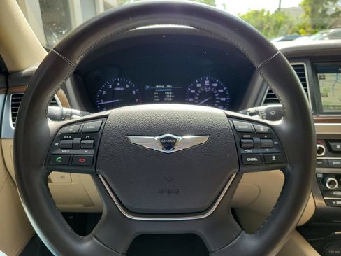 Used 2018 Genesis G80 3.8 RWD image 20