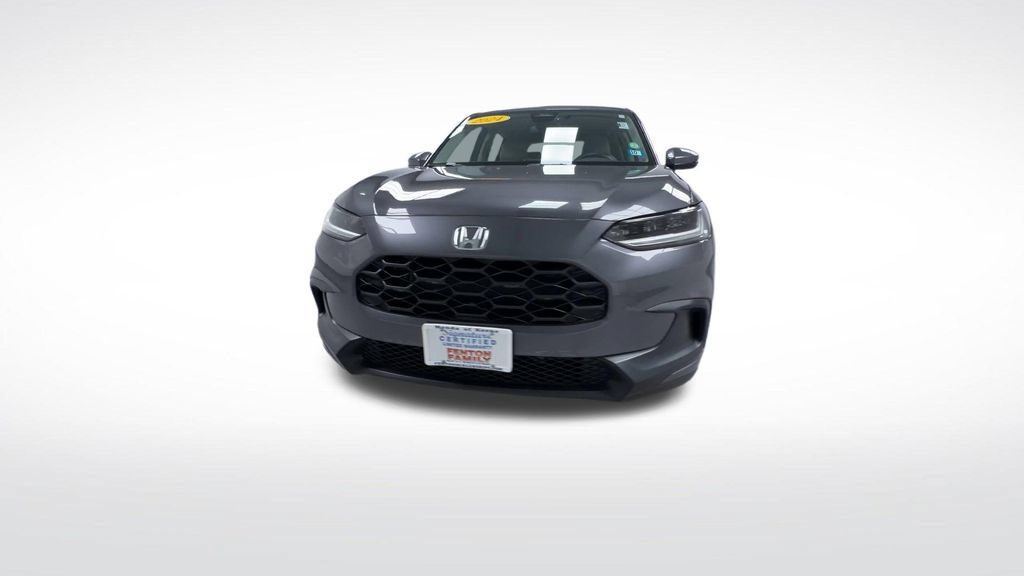 Used 2024 Honda HR-V LX image 3