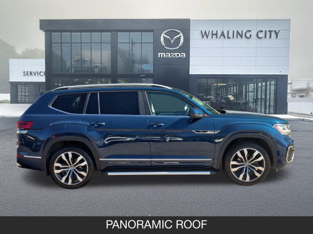 Used 2021 Volkswagen Atlas SEL R-Line w/ Atlas Adventure Package AWD/4WD image 9