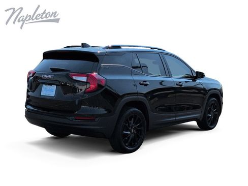 Used 2024 GMC Terrain SLT w/ Elevation Edition AWD/4WD image 6
