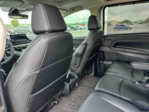 Used 2026 Honda Odyssey EX-L image 18