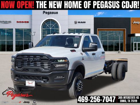 New 2026 RAM 5500 Tradesman AWD/4WD image 2
