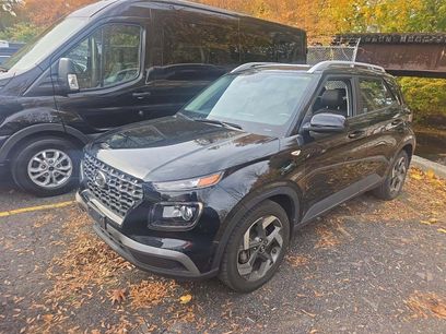 Used 2023 Hyundai Venue SEL