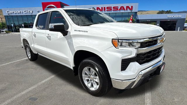 Used 2025 Chevrolet Silverado 1500 LT AWD/4WD image 1