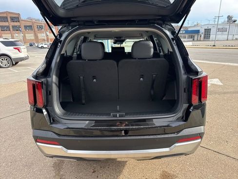 New 2026 Kia Sorento S AWD/4WD image 10