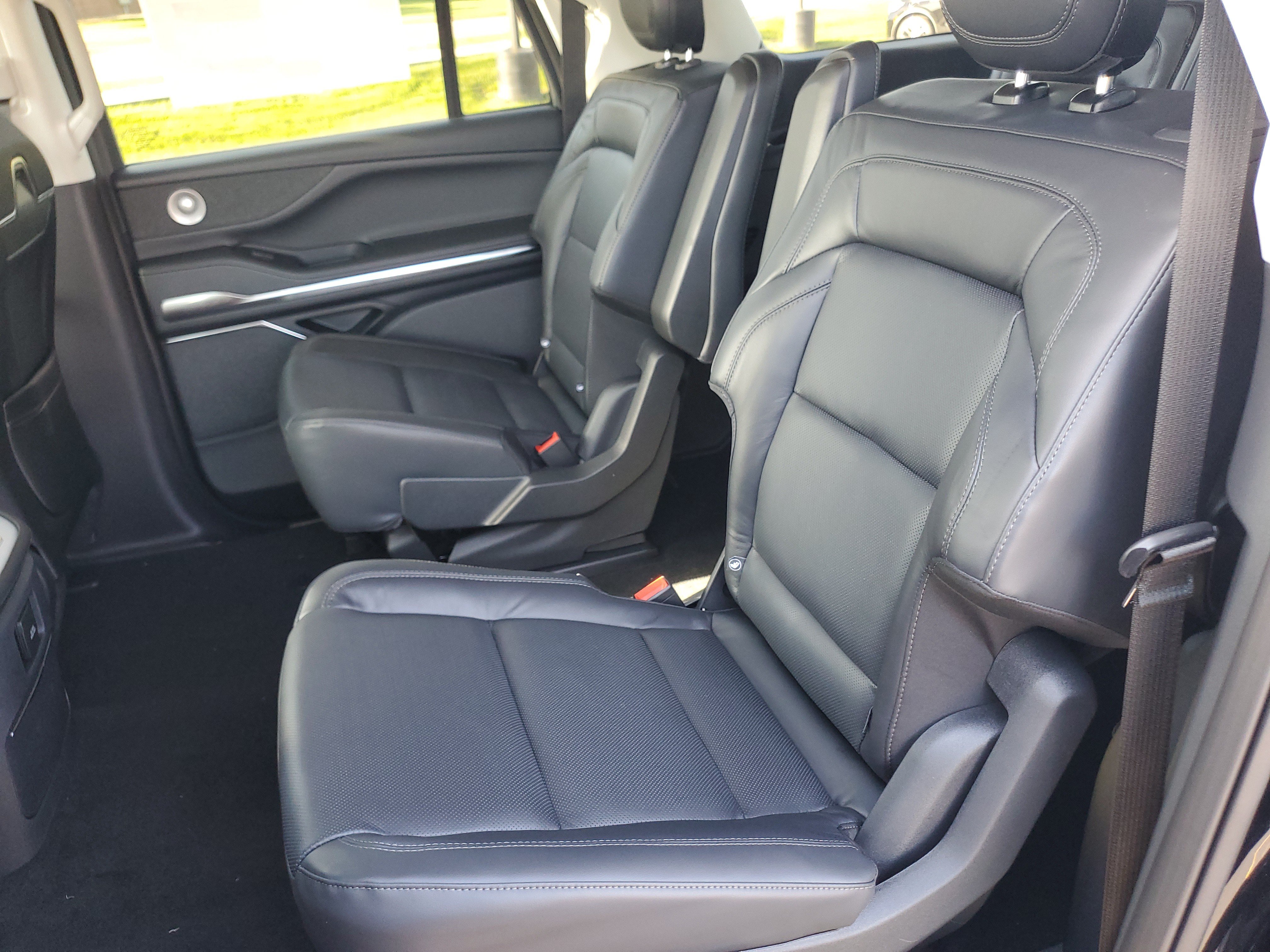 New 2027 Lincoln Navigator L Reserve AWD/4WD image 31