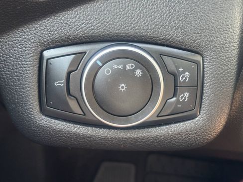Used 2018 Ford Escape S FWD image 19