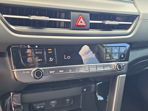 Used 2026 Kia Seltos EX w/ EX Sunroof Package FWD image 25