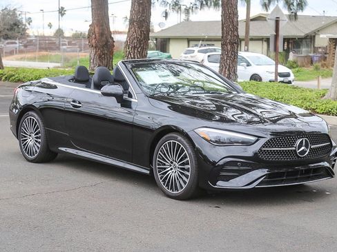 New 2026 Mercedes-Benz CLE 300 4MATIC Cabriolet image 11