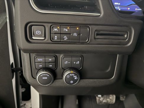 Certified 2024 Chevrolet Tahoe Premier image 22