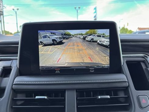 Used 2023 GMC Yukon SLT AWD/4WD image 49