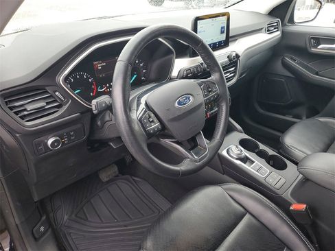 Used 2021 Ford Escape SEL image 9