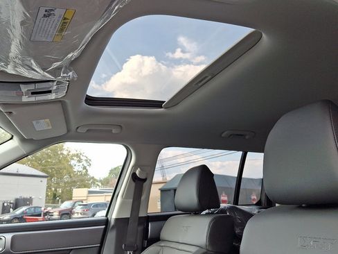 New 2026 Hyundai Santa Fe XRT image 11