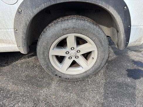 Used 2014 RAM 1500 Express image 27