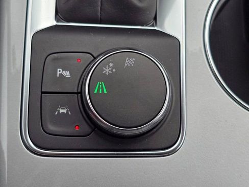 New 2025 Chevrolet Blazer LT w/ Driver Confidence Package image 29