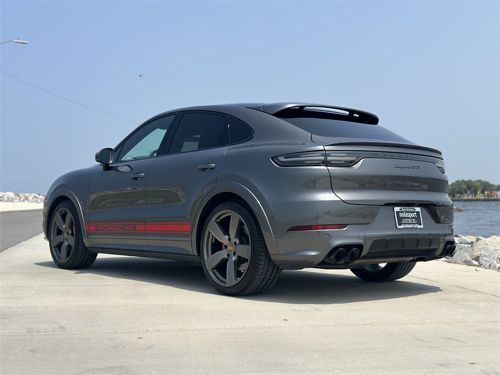 Used 2022 Porsche Cayenne GTS AWD/4WD image 5
