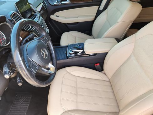 Used 2017 Mercedes-Benz GLS 450 4MATIC w/ Premium Package image 21