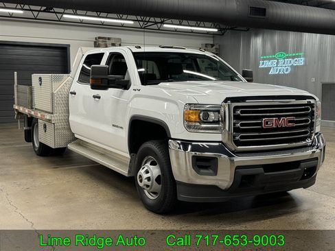 Used 2018 GMC Sierra 3500 4x4 Crew Cab w/ Sierra Convenience Package image 1