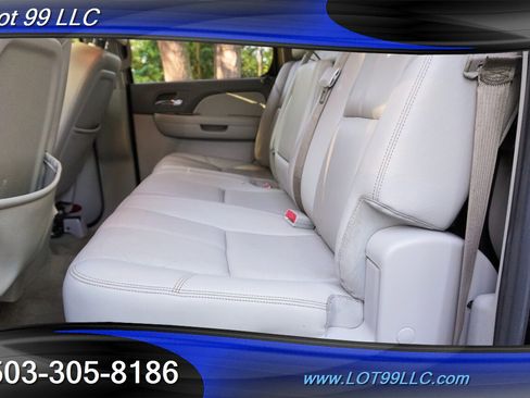 Used 2008 GMC Sierra 2500 SLT w/ Z71 Off-Road Package AWD/4WD image 13