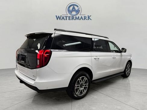 Used 2025 Ford Expedition Max Active AWD/4WD image 5