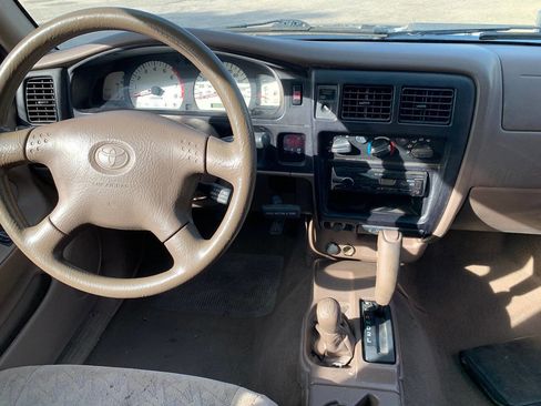 Used 2002 Toyota Tacoma 4x4 Xtracab V6 image 16