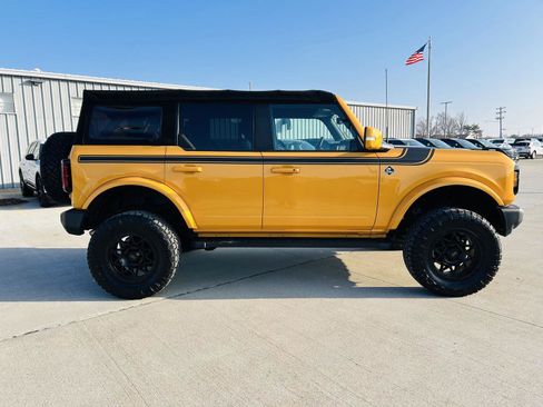 Used 2021 Ford Bronco Outer Banks image 40