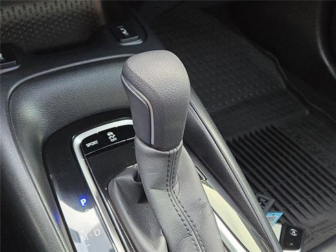 Used 2022 Toyota Corolla XSE image 10