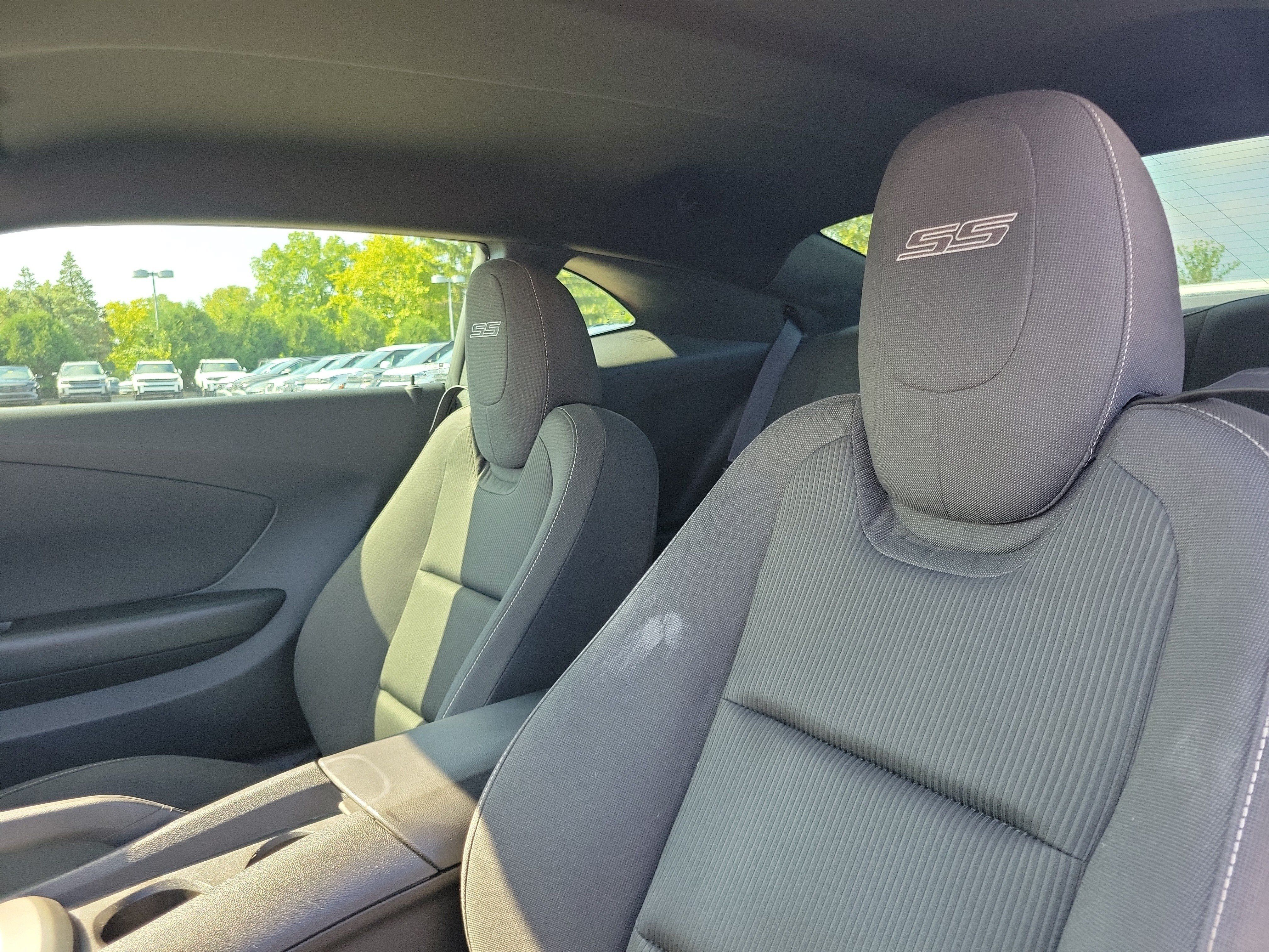 Used 2015 Chevrolet Camaro SS w/ RS Package RWD image 16