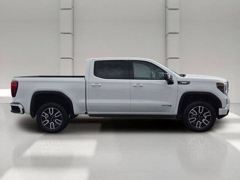 Used 2026 GMC Sierra 1500 AT4 w/ AT4 Premium Package AWD/4WD image 6