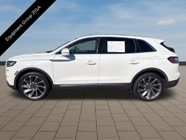 Certified 2022 Lincoln Nautilus Reserve w/ Equipment Group 201A AWD/4WD image 3