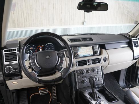 Used 2011 Land Rover Range Rover Autobiography image 11