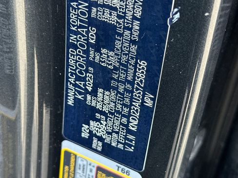 Used 2025 Kia Soul LX w/ LX Technology Package FWD image 28