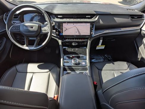 New 2026 Jeep Grand Cherokee Limited image 14