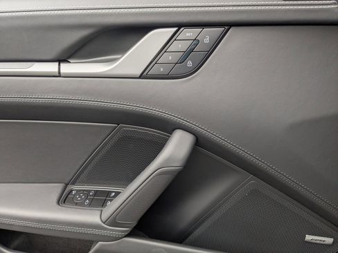 New 2026 Porsche 911 Carrera image 15