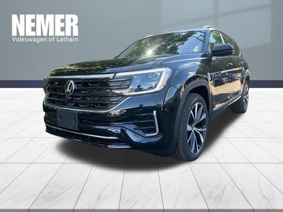 New 2026 Volkswagen Atlas SEL Premium R-Line